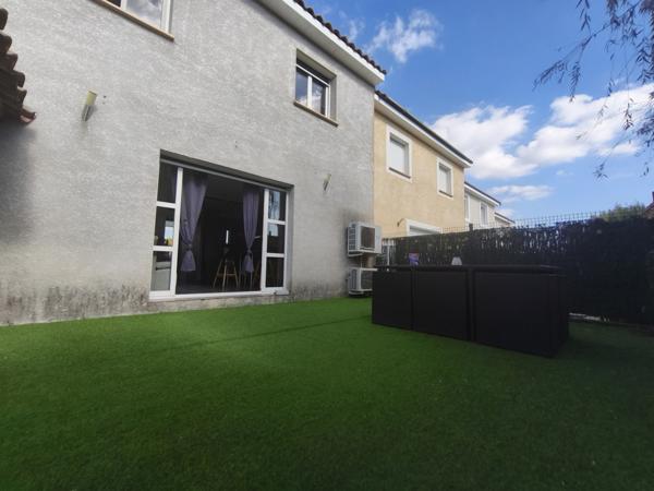 Saint-Pargoire (34230) Villa T4 mitoyenne en R+1 de 103m2 avec exterieurs