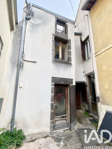 Immeuble à vendre 67 m² Volvic