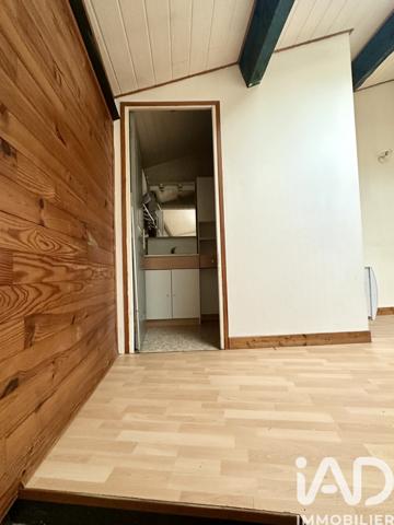 Immeuble à vendre 67 m² Volvic