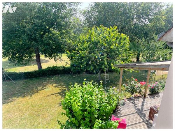 Maison d’architecte avec vue imprenable sur le golf – Calme, volumes et élégance