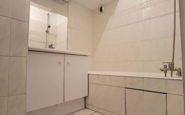 Appartement à louer    2 pièces • 47,36 m2 Issy-les-Moulineaux