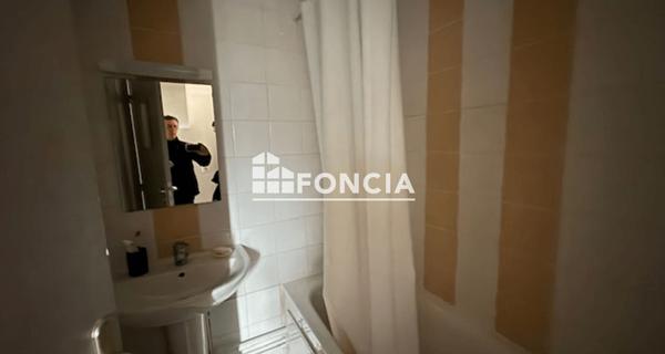 À vendre Studio 29 m² - Sedan 08200