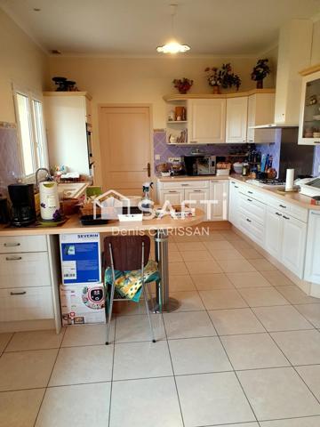 Maison 6 pièces plain-pied + piscine