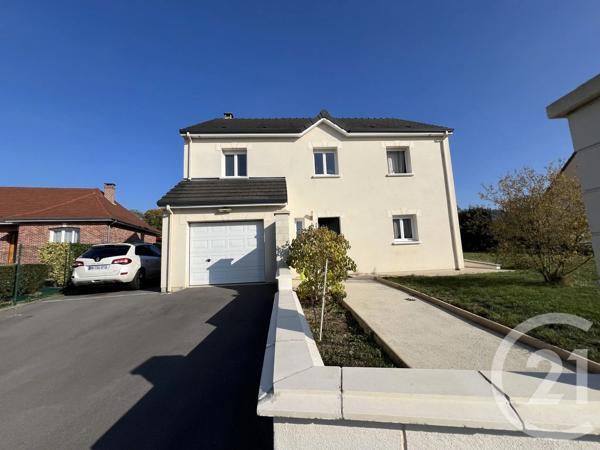 Maison à vendre  8 pièces - 170 m 2   ST QUENTIN  - 02