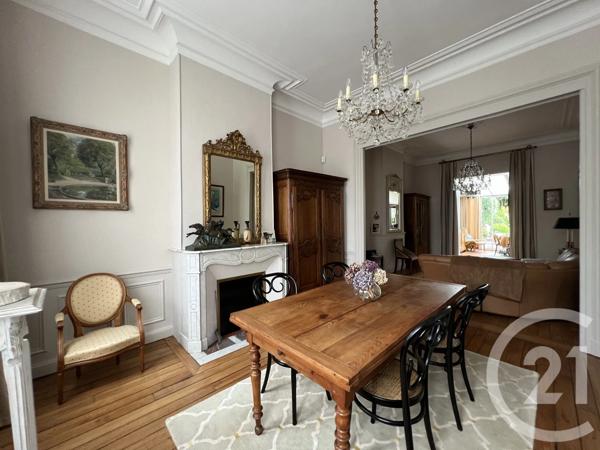 Maison à vendre  8 pièces - 170 m 2   ST QUENTIN  - 02