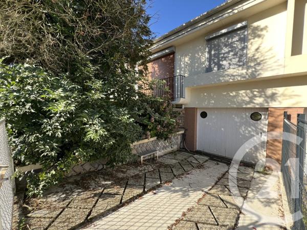 Maison à vendre  3 pièces - 70 m 2   ST QUENTIN  - 02