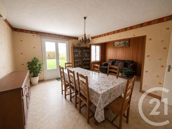 Maison à vendre  3 pièces - 70 m 2   ST QUENTIN  - 02