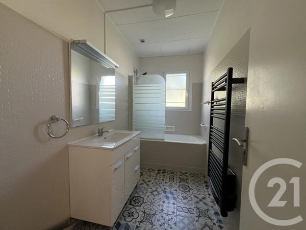 Maison à vendre  3 pièces - 70 m 2   ST QUENTIN  - 02