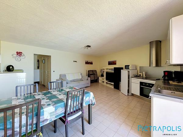 EXCLUSIVITÉ - SÈTE - LA CORNICHE : Appartement T2 46,16m² loi carrez, terrasse, place de parking