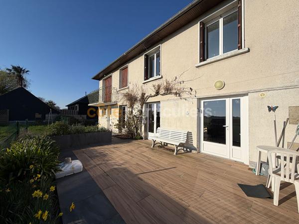 Vente Maison140 m² - 8 Pièces - SAINT MELOIR DES ONDES (35350)