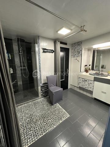 Maison ancienne de 180 m²