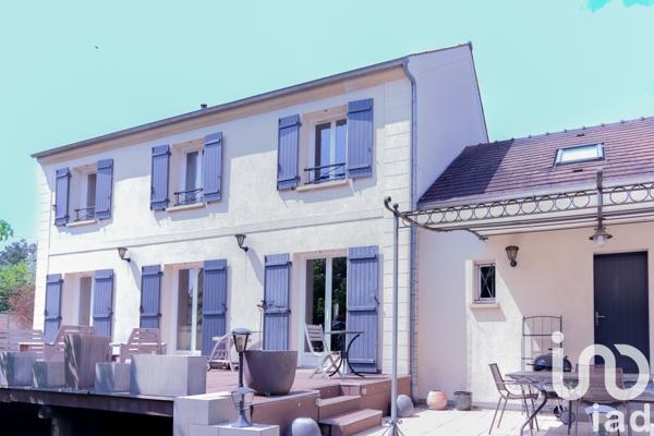 Maison à vendre 10 pièces 185 m² Montlignon
