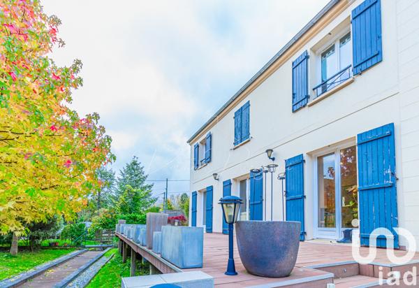 Maison à vendre 10 pièces 185 m² Montlignon