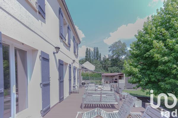 Maison à vendre 10 pièces 185 m² Montlignon