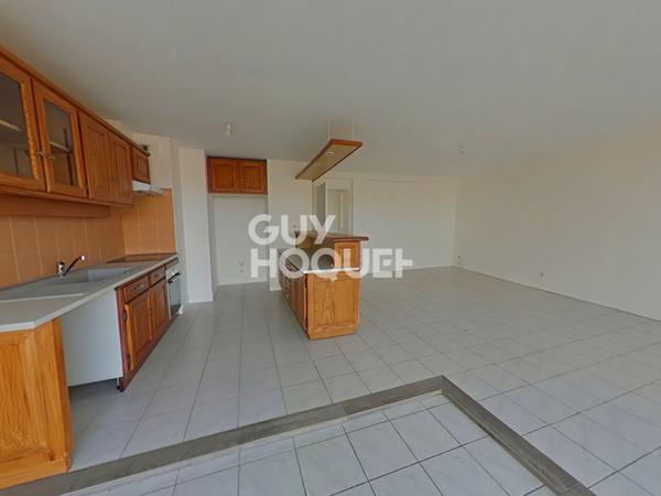 Appartement lumineux avec vue sur le canal à Narbonne