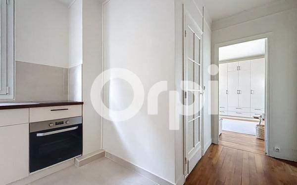 Appartement à louer    1 pièce • 25,35 m2 Vanves