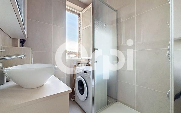 Appartement à louer    1 pièce • 25,35 m2 Vanves