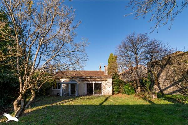 Maison à vendre |  Lesparre-Médoc |  6 pièces | 204 m²