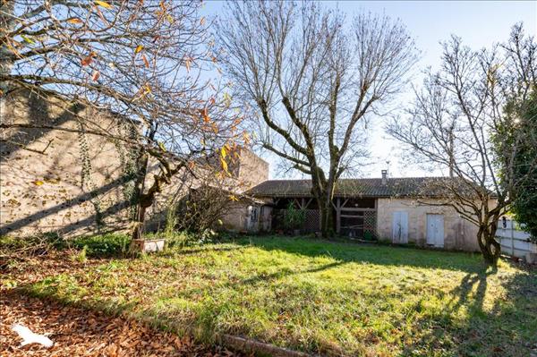 Maison à vendre |  Lesparre-Médoc |  6 pièces | 204 m²