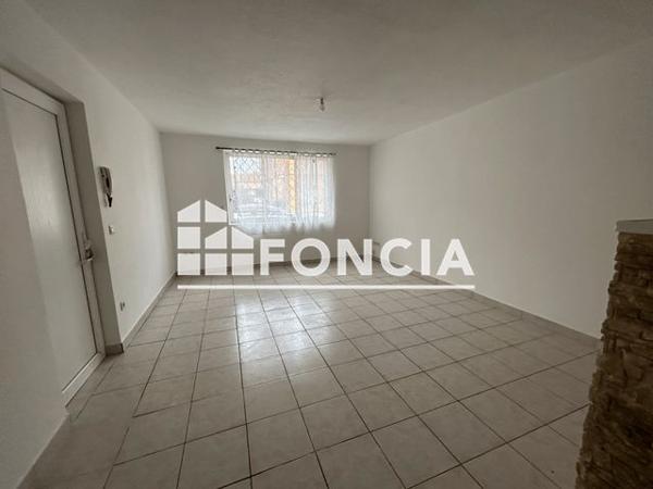 Location Appartement 2 pièces 53 m² - 9 AVENUE DES BALEARES Perpignan 66000