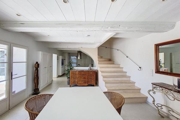 Vente Maison de luxe Uzès 7 Pièces 180 m²