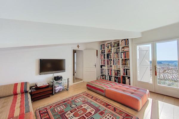 Vente Maison de luxe Uzès 7 Pièces 180 m²