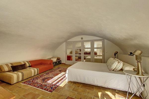 Vente Maison de luxe Uzès 7 Pièces 180 m²