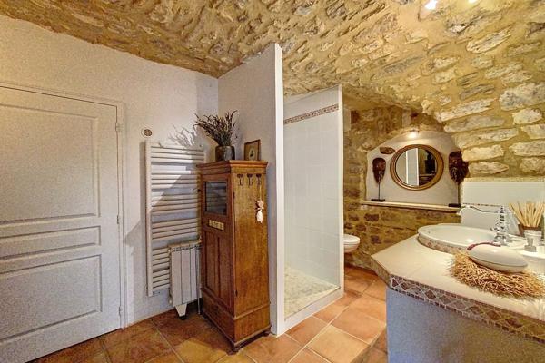 Vente Maison de luxe Uzès 7 Pièces 180 m²
