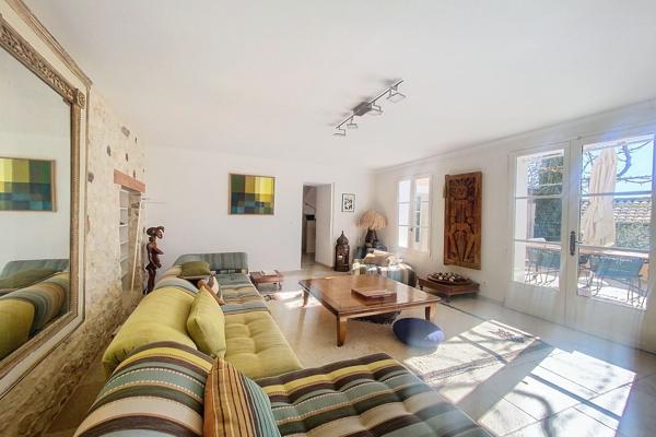 Vente Maison de luxe Uzès 7 Pièces 180 m²