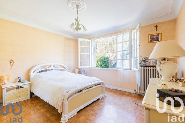 Maison 7 pièces de 181 m² à Breuillet (91650)