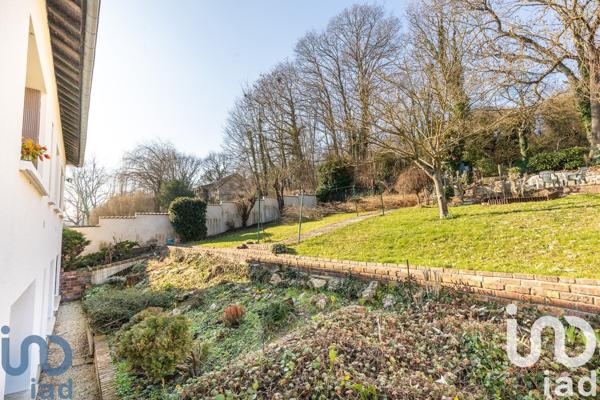 Maison 7 pièces de 181 m² à Breuillet (91650)