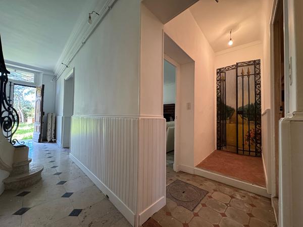 Saint Barnabé 13012 Bastide fin XVIIIème avec jardin et garage.