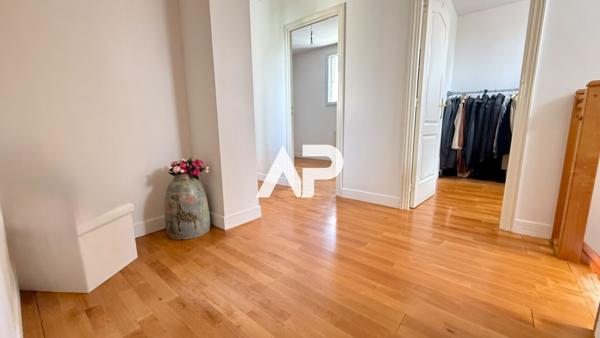 Maison Montmorency 6 pièces 125 m² 505 000 € **  - Référence  1605