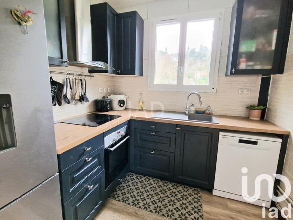 Appartement 4 pièces de 66 m² à Orsay (91400)