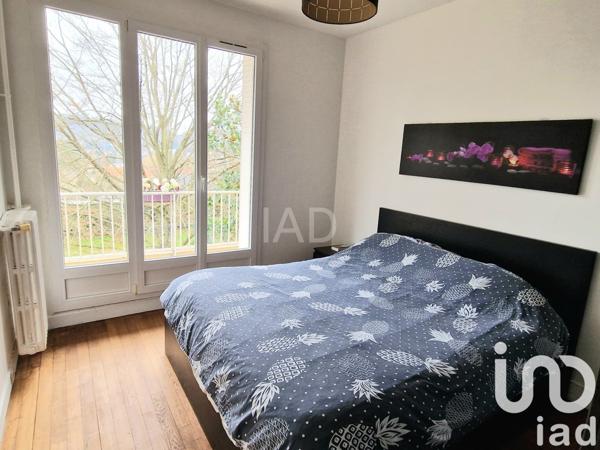 Appartement 4 pièces de 66 m² à Orsay (91400)