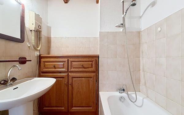 Appartement à vendre    2 pièces • 51,24 m2 Bastelica