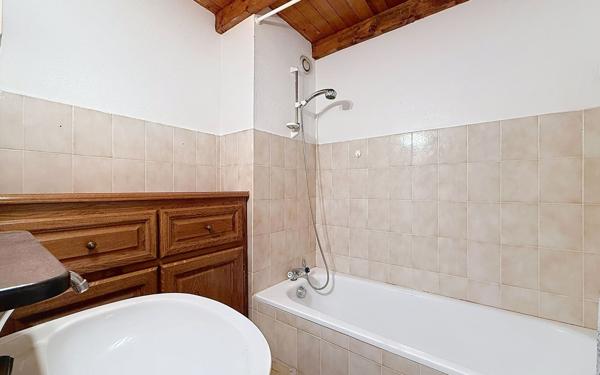 Appartement à vendre    2 pièces • 51,24 m2 Bastelica