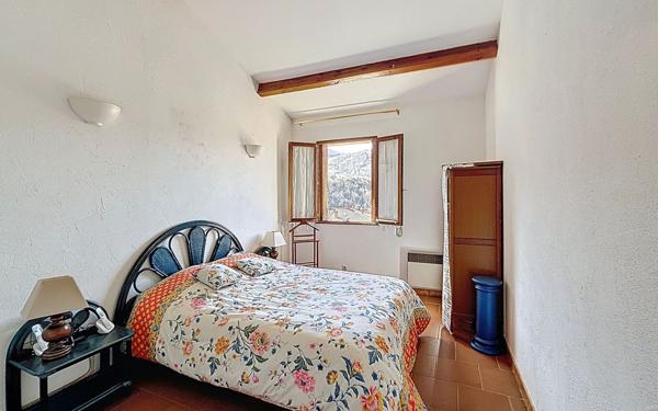 Appartement à vendre    2 pièces • 51,24 m2 Bastelica