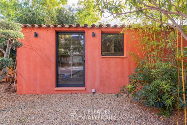 Maison d’architecte rénovée avec échappée mer
