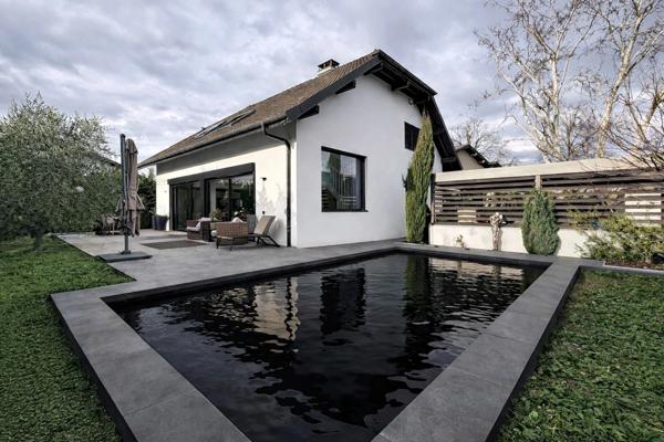 Maison à vendre 5 pièces de 170 m2, terrain de 618 m2 SAINT JULIEN EN GENEVOIS (74)