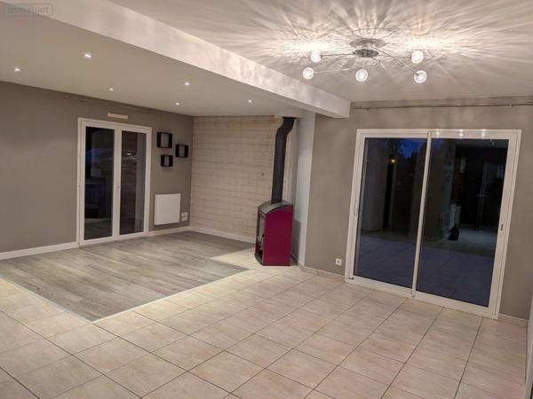 Maison à louer à Saint-Malo-de-Phily en Ille-et-Vilaine (35480), ref : 35129-6640