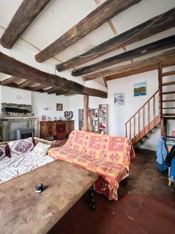 Située à Gisy-les-Nobles (89140)