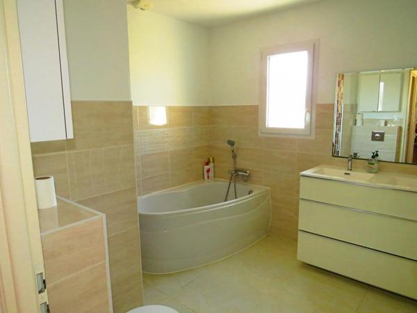 Maison  de plain pied Viriat 5 pièce(s) 113 m2