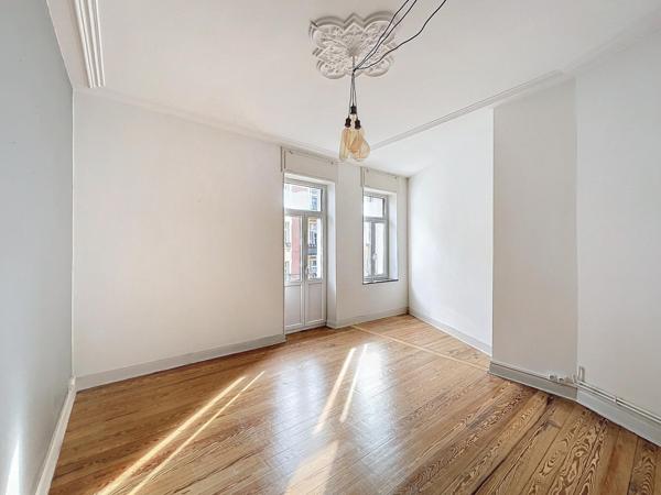 Charmant T4 rénové à Metz – À 600 m de la gare