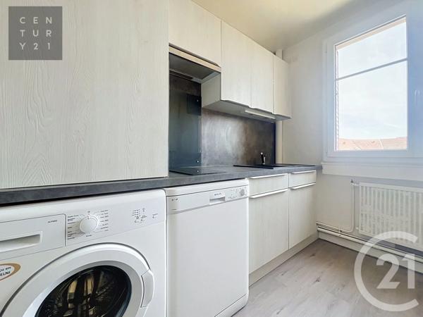Appartement F3 à vendre  3 pièces - 66,34 m 2   TROYES  - 10