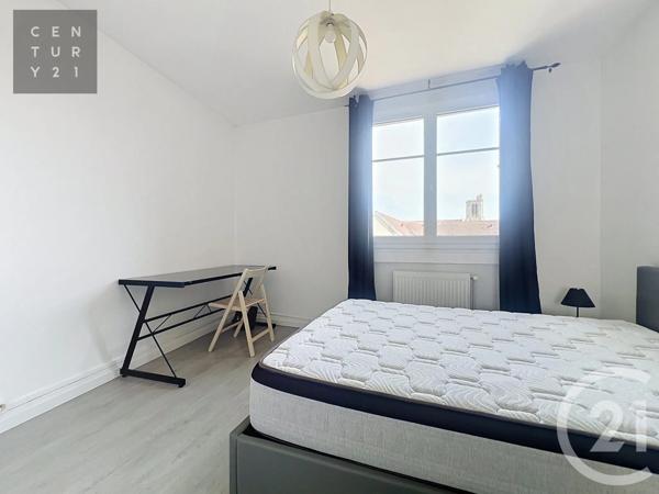 Appartement F3 à vendre  3 pièces - 66,34 m 2   TROYES  - 10