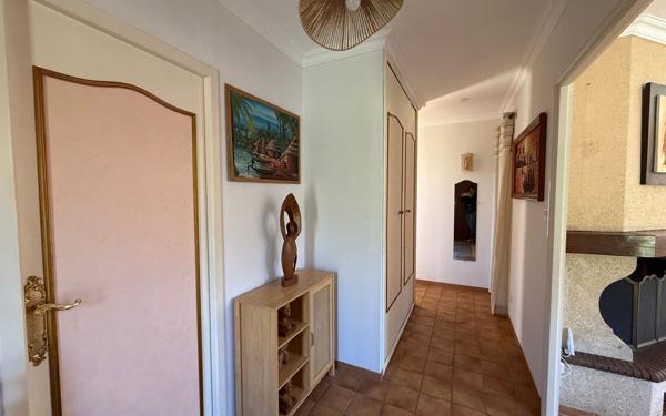 Maison à vendre    4 pièces •  Meschers-sur-Gironde