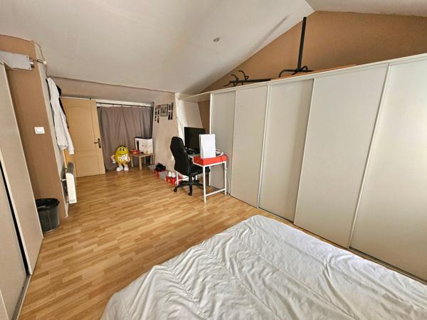 Maison de 103 m2 - 4 chambres avec terrasse et grande cave