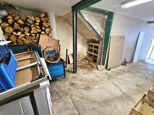 Maison de 103 m2 - 4 chambres avec terrasse et grande cave