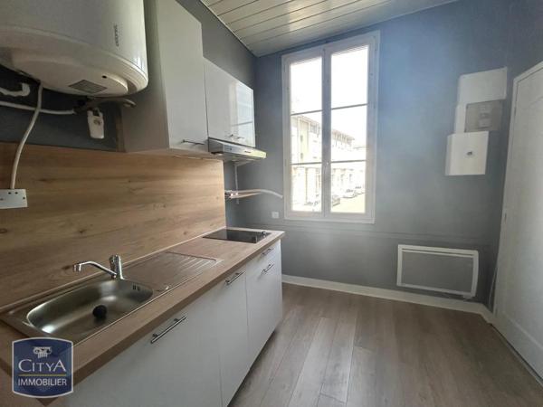 Appartement à louer 2 pièces 20.02m² Niort (79000)